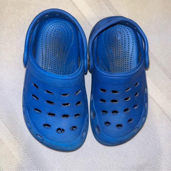 Unisex Kids Blue Clogs Slippers Sandals Slip on Shoes Eur 20-21 Size 4-5 12-18 M - Picture 4 of 12